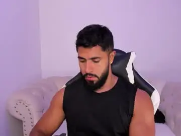 Chaturbate Adult Webcams of santiago_huntt