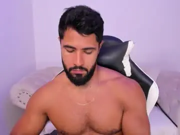Chaturbate Private Sex Chat of santiago_huntt