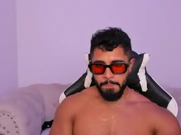 Chaturbate Private Sex Chat of santiago_huntt