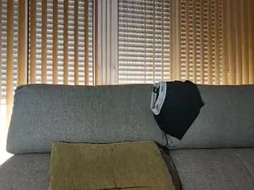 Chaturbate Live Sex Cam of sexy_italiandaddy