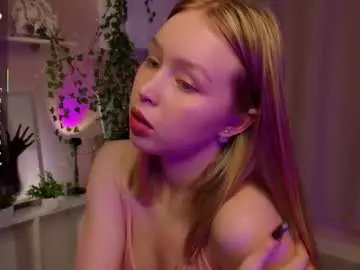 Chaturbate Free Live Porn of susanneguitian