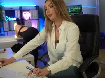 Chaturbate Adult Video Chat of babesgowild