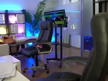 Chaturbate Live Sex Cam of babesgowild