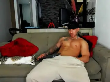 Chaturbate Free Porn Cam of dammianmilleroficial