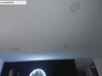 Chaturbate Free Porn Cam of dammianmilleroficial