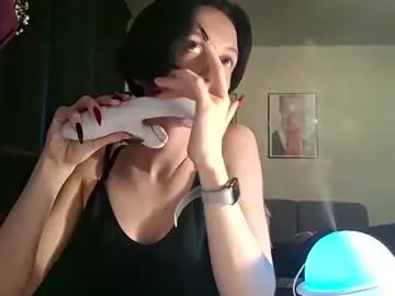 Chaturbate Watch Live Sex Cams of secrettt_poison