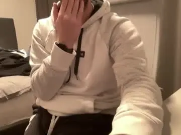 Chaturbate Sex Chat of cumlvr11