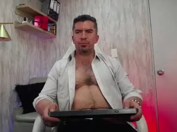 Chaturbate Free Porn Cam of juank_fit45