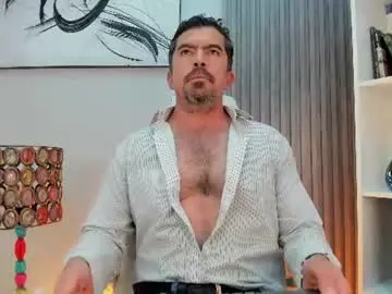 Chaturbate Live Sex Cam of juank_fit45