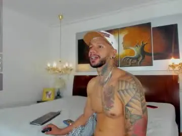 Chaturbate Adult Webcams of valentinos_