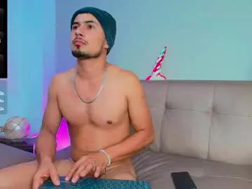 Chaturbate Free Porn Cam of valentinos_