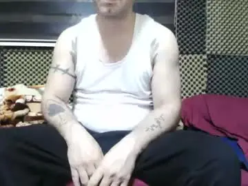 Chaturbate Live Sex Cam of cezar46