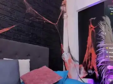 Chaturbate Best live sex cam show of maite_smith69