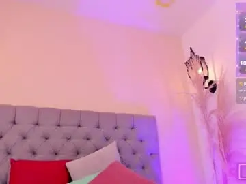 Chaturbate Live Sex Cam of maite_smith69