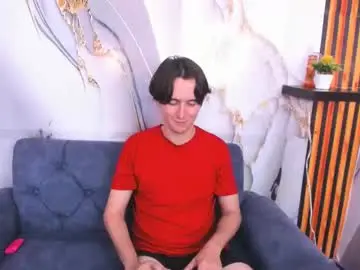 Chaturbate Private Sex Chat of aaron_latinmen2