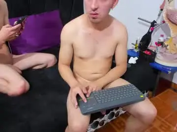 Chaturbate Free Live Porn of big_dicktop23