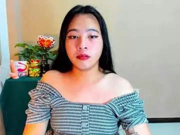 Chaturbate Live Sex Cam of cutie_asianwoman