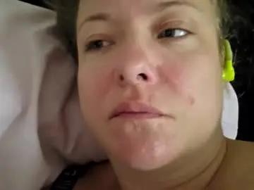 Chaturbate Free Live Porn of julimonroe