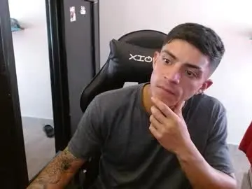 Chaturbate Live Sex Cam of _schnnneider_