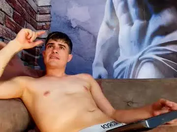 Chaturbate Live Sex Cam of kairoblaaze