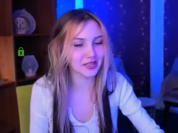 Chaturbate Live Sex of luna_tin