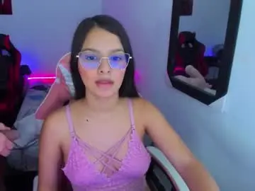 Chaturbate Nude Webcam of room_kitty