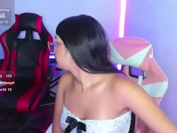 Chaturbate Live Porn of room_kitty