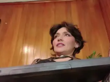 Chaturbate Free Live Porn of zafiro_gem_