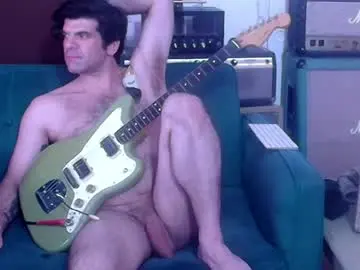 Chaturbate Sex Chat of flanneldong