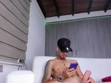 Chaturbate Nude Webcam of hot_temptation21