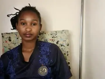 Chaturbate Live Sex Cam of sexy_joyline