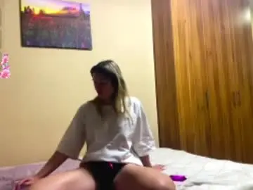 Chaturbate Adult Video Chat of skyedavis