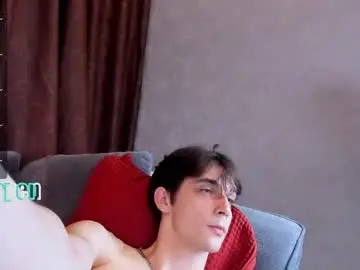 Chaturbate Live Sex of aaron_bang