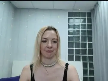 Chaturbate Free Live Porn of brightly_heizer