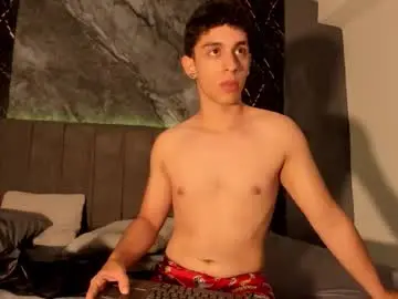Chaturbate Watch Live Sex Cams of hot_summer_boy