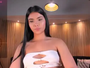 Chaturbate Adult Video Chat of mialaurence_