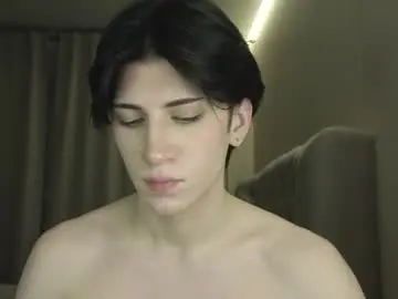 Chaturbate Live Porn of oliver_star_boy