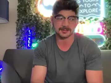 Chaturbate Live Porn of dohmerboyz