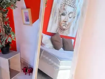 Chaturbate Watch Live Sex Cams of grace_miller19