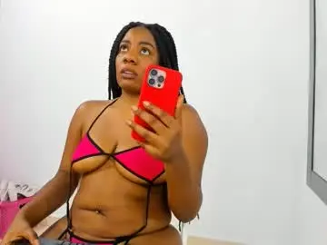 Chaturbate Watch Live Sex Cams of pamela_noah221