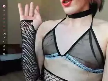 Chaturbate Live Sex Cam of twinkboy2019