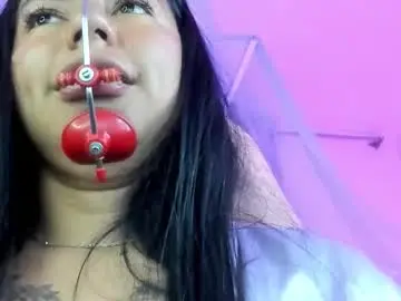 Chaturbate Free Porn Cam of _ivanna11_