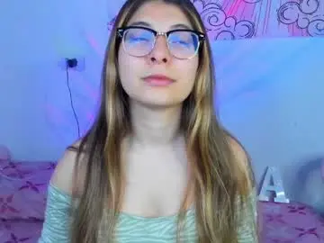 Chaturbate Adult Video Chat of abbie_senjen