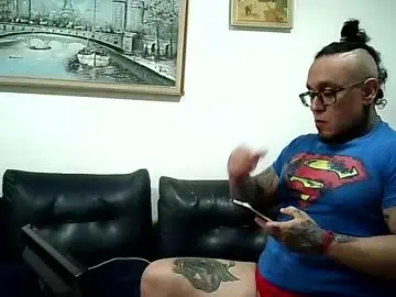 Chaturbate Adult Video Chat of ayrton_naffah2