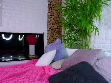 Chaturbate Best live sex cam show of karolinerush