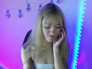 Chaturbate Live Sex Cam of lya_ch