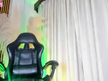 Chaturbate Live Porn of alejagarcia_