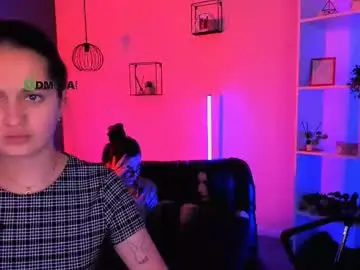 Chaturbate Live Sex Cam of barbara_crazy