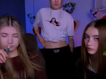 Chaturbate Live Sex Cam of barbara_crazy