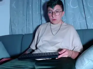 Chaturbate Watch Live Sex Cams of boy_trans